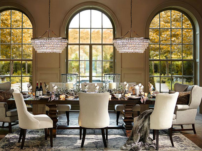 Modern-home-decor-ideas-dining-room-table-classic