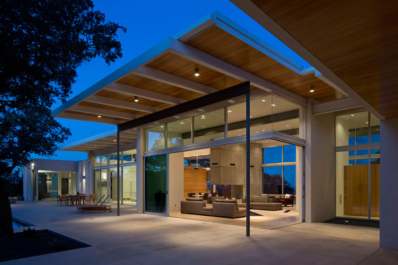 Modern Home In Texas Is Surrounded By Oak Trees